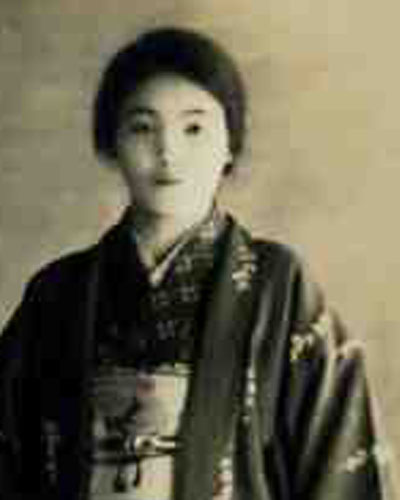 Vintage Japanese Photo Beautiful Young Kimono Woman Japan Lovely Pretty Studio Nippon Nihon Taishou Tokaido Softypapa
